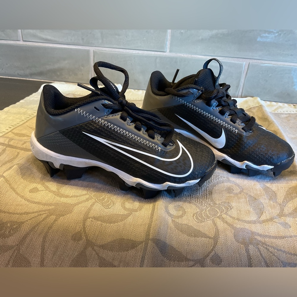 Nike Football/Soccer cleats size 11